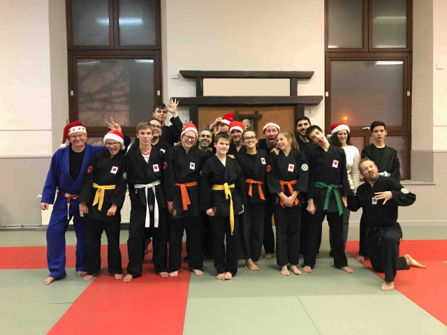 IMG_8941_4.jpg IMG_8941_4.jpg